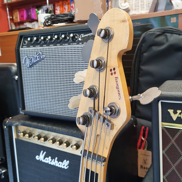 Sandberg California TT5 Greenline Super Light Hardcore Aged Krém Basszusgitár Sandberg California TT5 Greenline Super Light Hardcore Aged Krém Basszusgitár