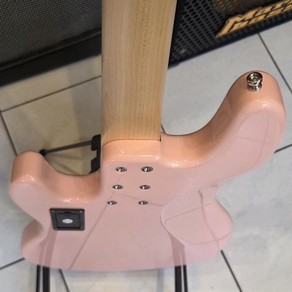 Sandberg California TT4 Lionel 30" Basszusgitár (Pink)