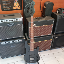 Sandberg California VM4 Nighthawk Basszusgitár (matt fekete)