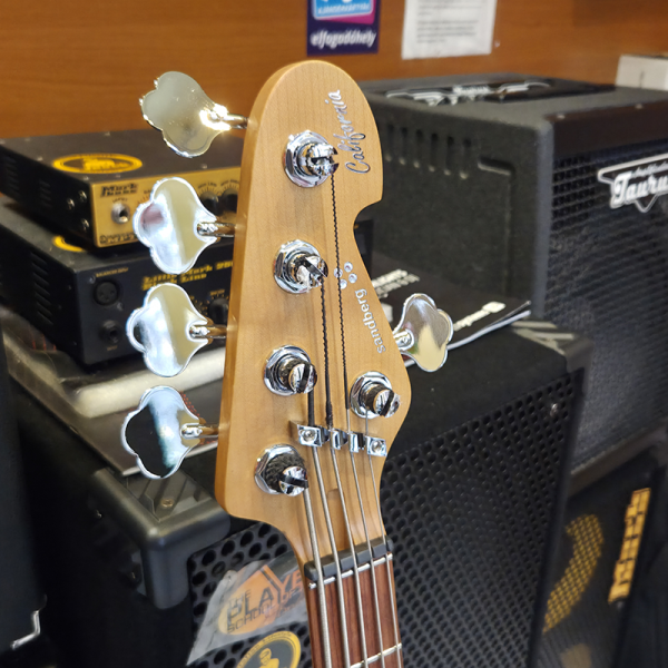 Sandberg California VM5 Lake Placid Blue Basszusgitár