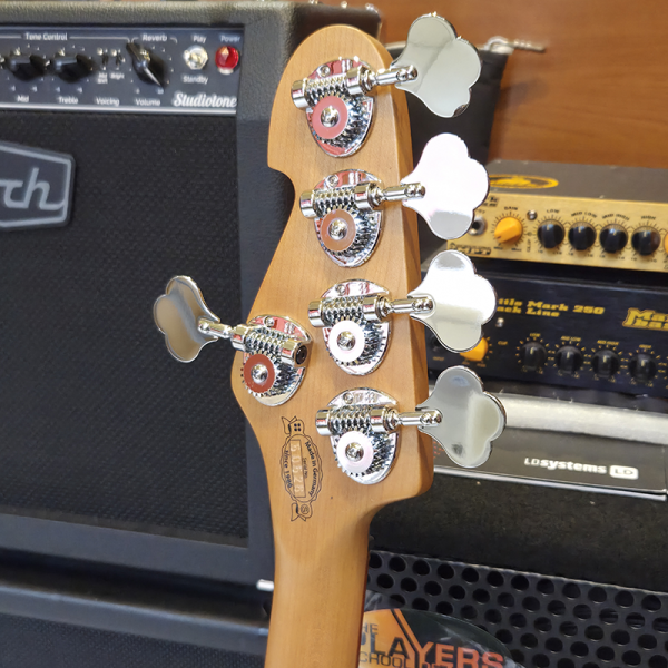 Sandberg California VM5 Lake Placid Blue Basszusgitár