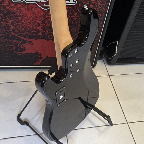 Sandberg California VS4 Lionel 30" Basszusgitár (fekete)