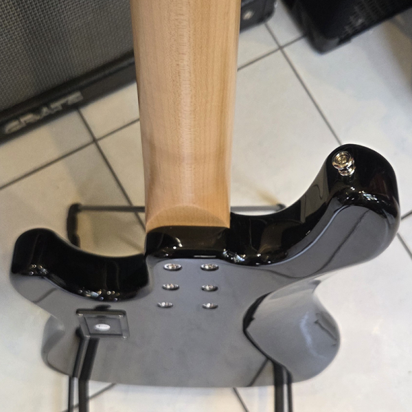 Sandberg California VS4 Lionel 30" Basszusgitár (fekete)