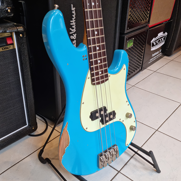 Sandberg California VS4P Basszusgitár (Hardcore Aged Marley Blue) Sandberg California VS4P Basszusgitár (Hardcore Aged Marley Blue)