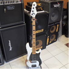 Sandberg California VT4 Virgin White Masterpice Aged Basszusgitár
