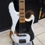 Sandberg California VT4 Virgin White Masterpice Aged Basszusgitár