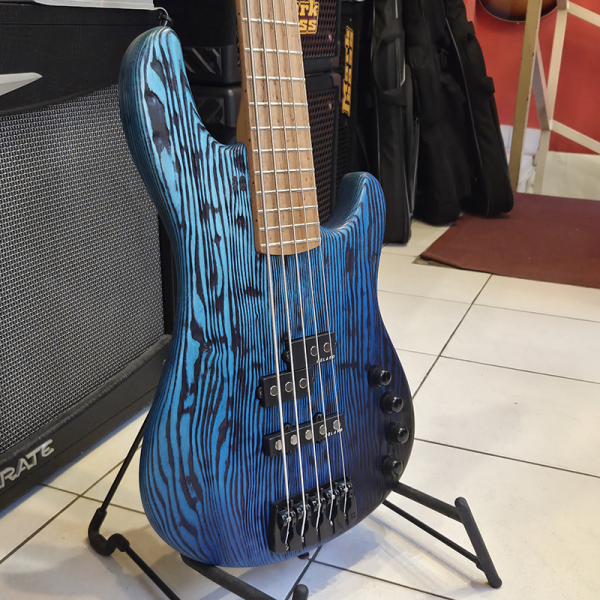Sandberg California VT5 35" Zebra Blueburst Basszusgitár