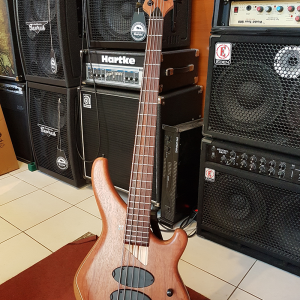 Sandberg Custom 5 Bubinga Basszusgitár Sandberg Custom 5 Bubinga Basszusgitár