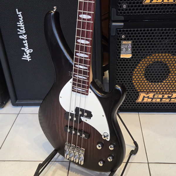 Sandberg Custom VT4 Yolanda Charles Signature Basszusgitár