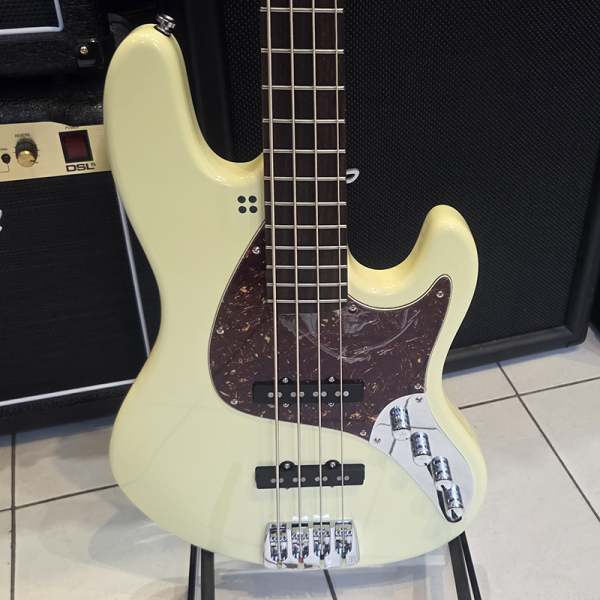 Sandberg Electra TT4RW Creme Basszusgitár