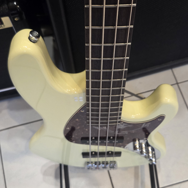 Sandberg Electra TT4RW Creme Basszusgitár