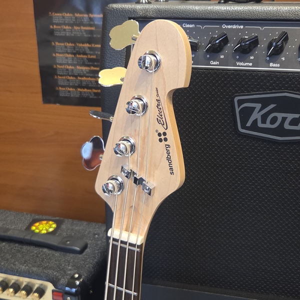 Sandberg Electra TT4RW Creme Basszusgitár